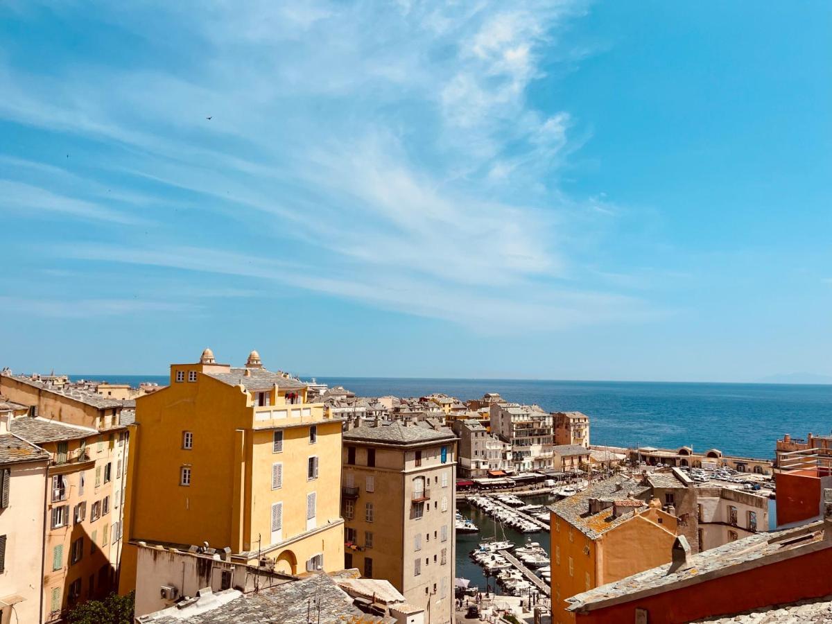 Pepites Bastiaises Vatta Appartement Roof Top Jacuzzi Vue Vieux Port Bastia  Zewnętrze zdjęcie