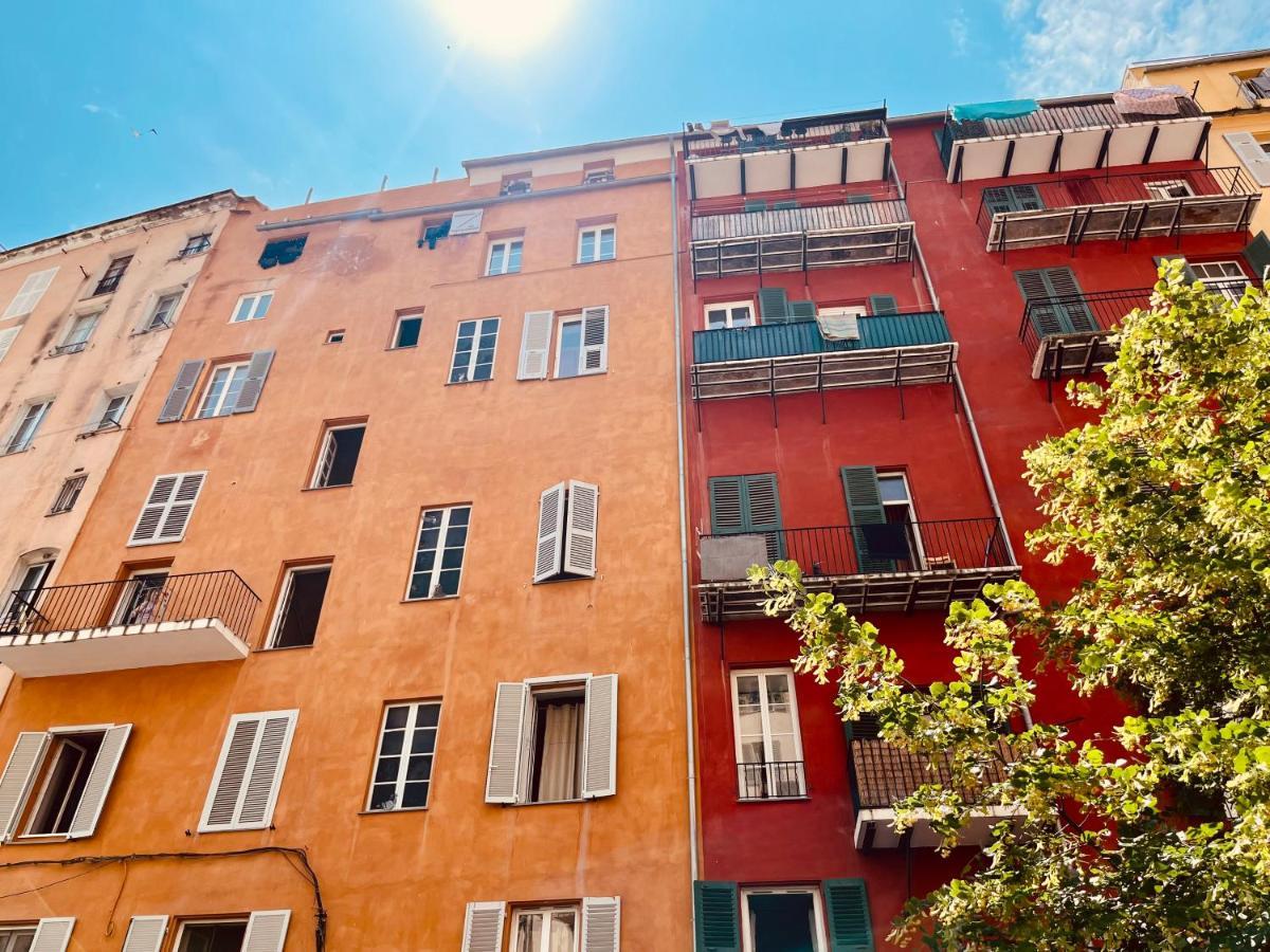 Pepites Bastiaises Vatta Appartement Roof Top Jacuzzi Vue Vieux Port Bastia  Zewnętrze zdjęcie
