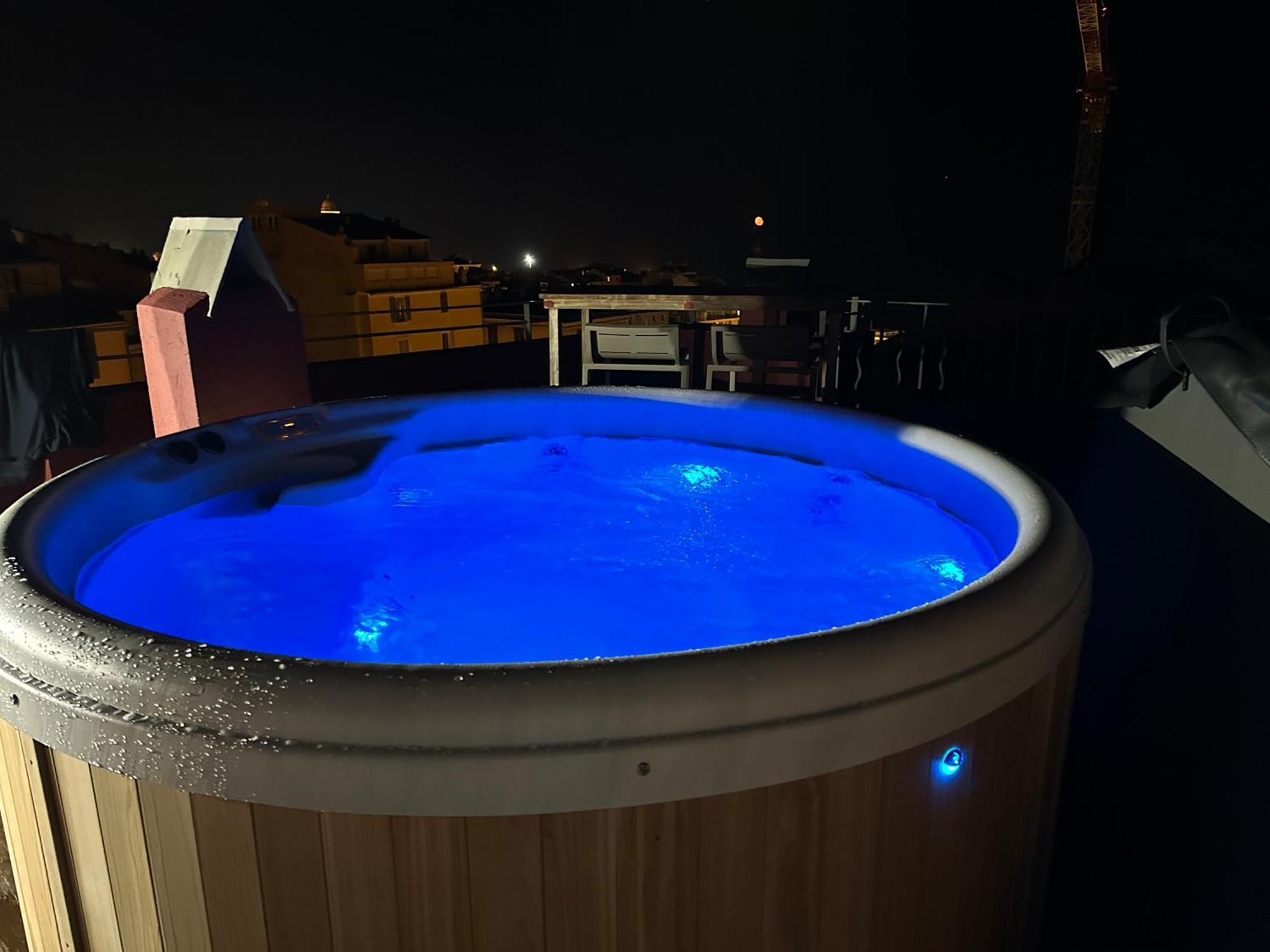 Pepites Bastiaises Vatta Appartement Roof Top Jacuzzi Vue Vieux Port Bastia  Zewnętrze zdjęcie